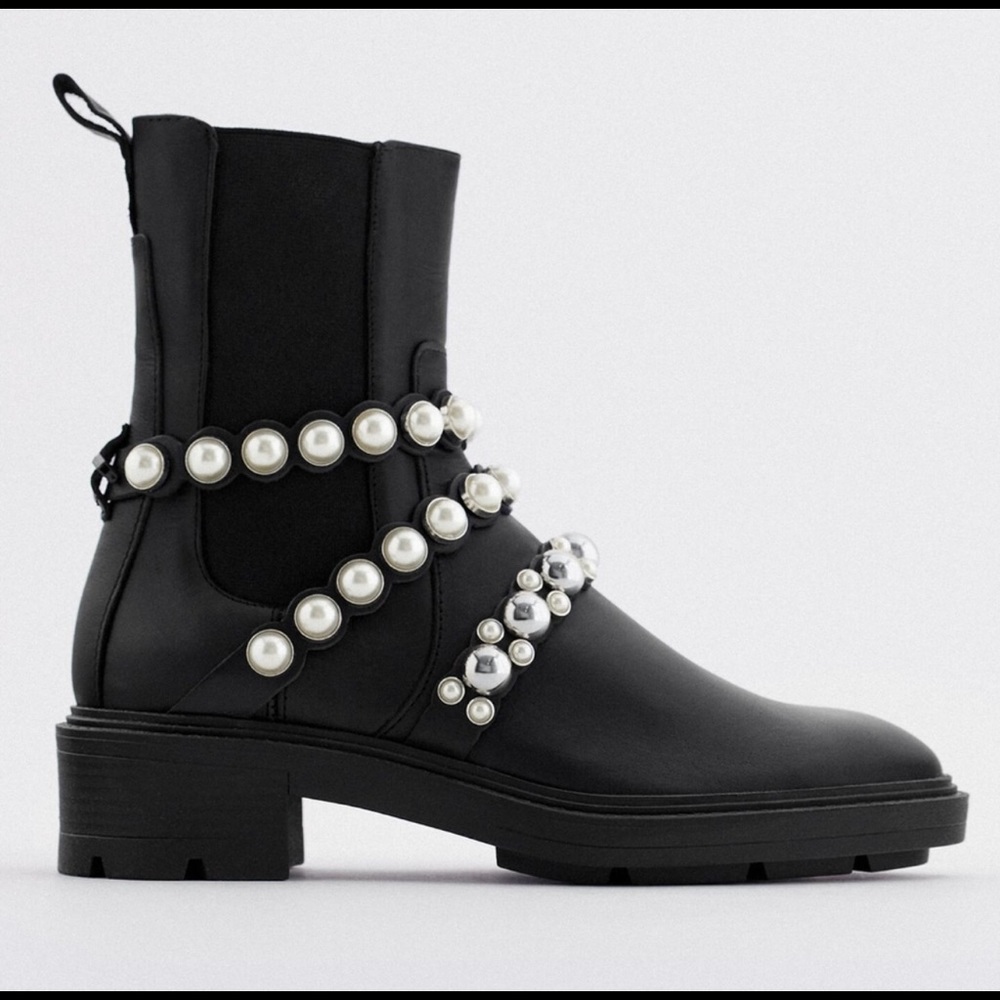 Zara Pearl Boots